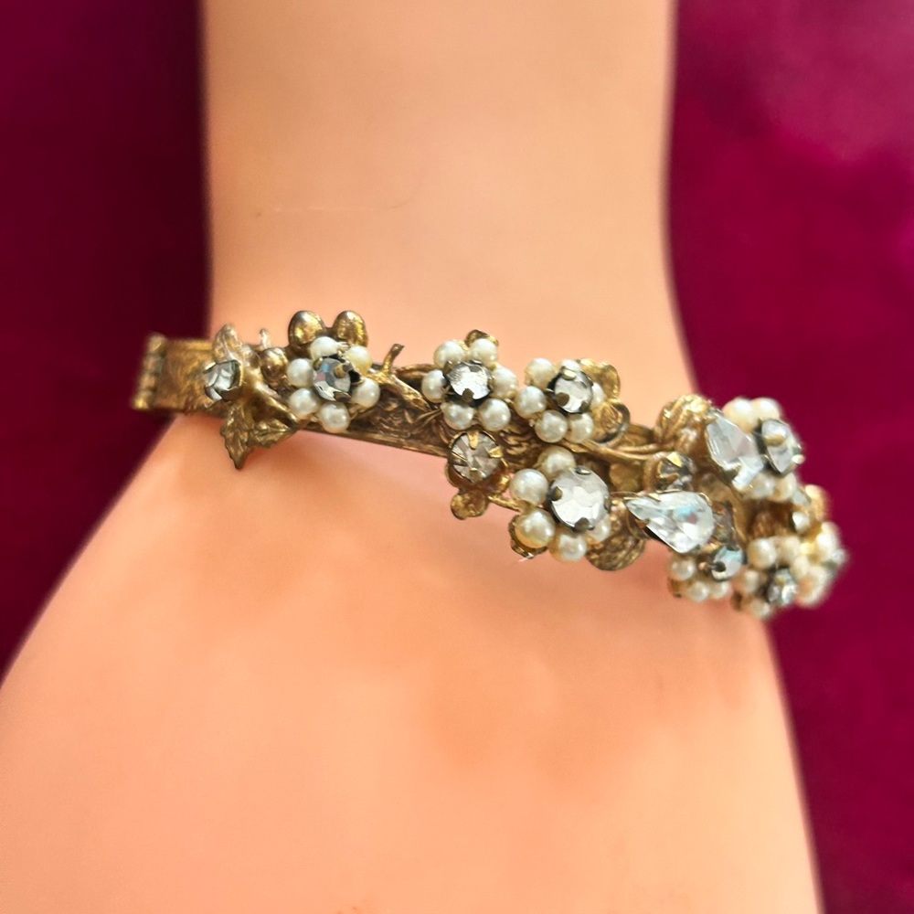 Mirium Haskell Unsigned Hinged Bangle Bracelet - image 3